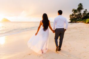 couple on the beach on Oahu