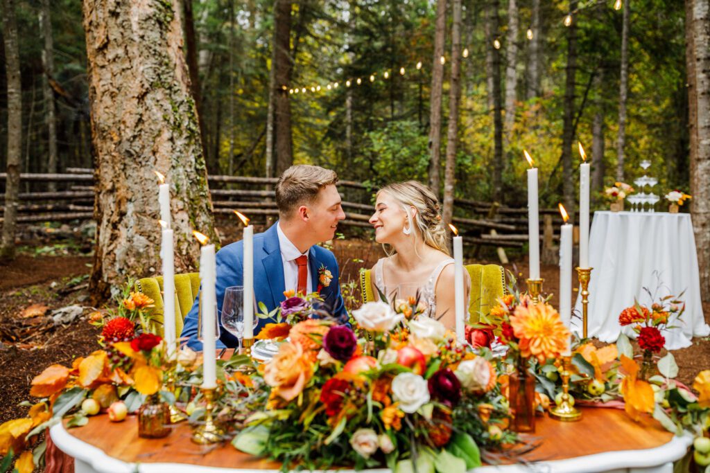 Forest elopement table in Montana
